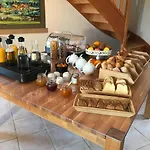 Les Mas Du Peintre Отель типа 