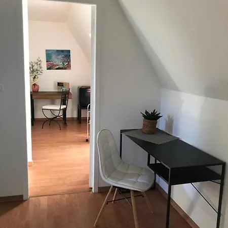 Les Mas Du Peintre Bed & Breakfast
