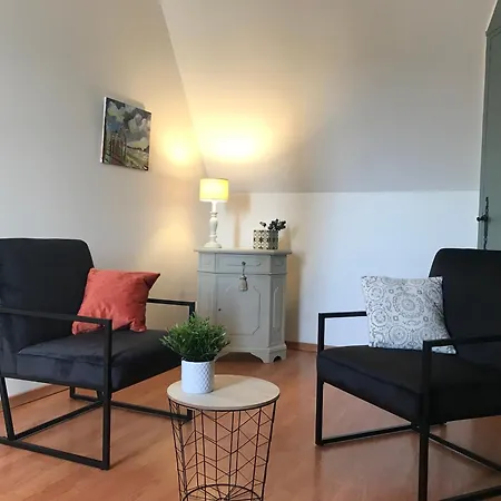 Les Mas Du Peintre Сарла-ла-Канеда