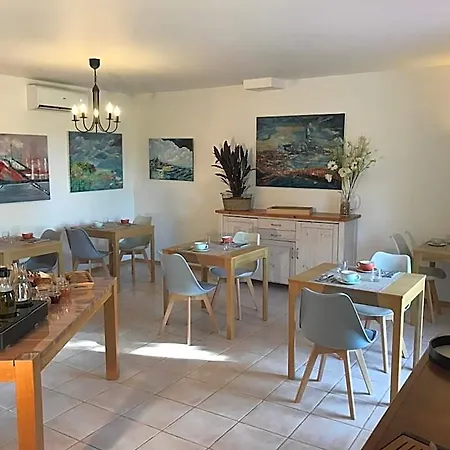 Bed & Breakfast Les Mas Du Peintre