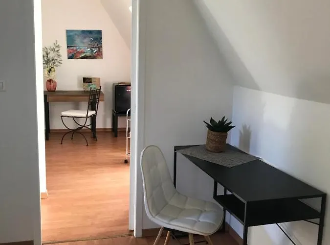 Les Mas Du Peintre Bed & Breakfast